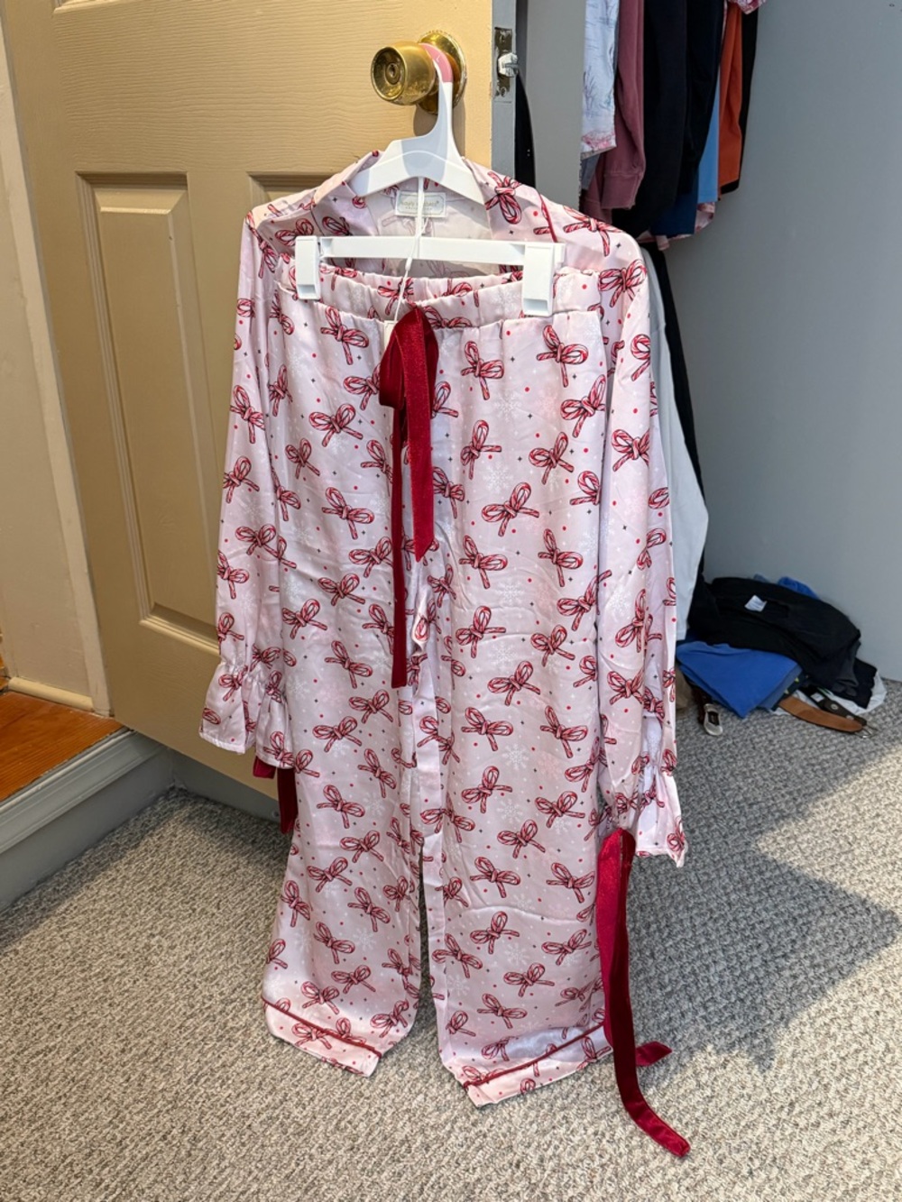 Simply Southern L Pink Candy Cane Bow Christmas Pajama Set With Ribbon Sleeves